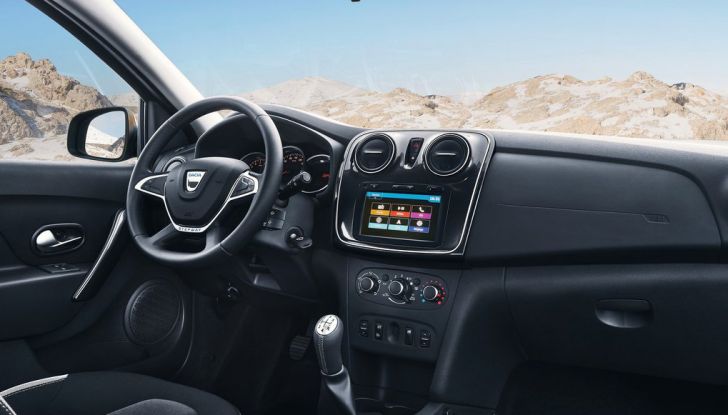 Nuova Dacia Logan MCV Stepway 2018, informazioni e dati ufficiali - Foto 5 di 11