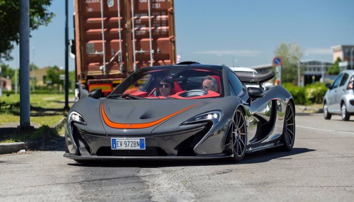 Horacio Pagani acquista una Ferrari F12 TDF, la serie limitata da 780CV - Foto 3 di 11