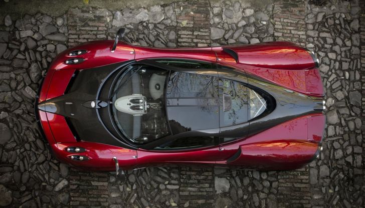 Horacio Pagani acquista una Ferrari F12 TDF, la serie limitata da 780CV - Foto 6 di 11