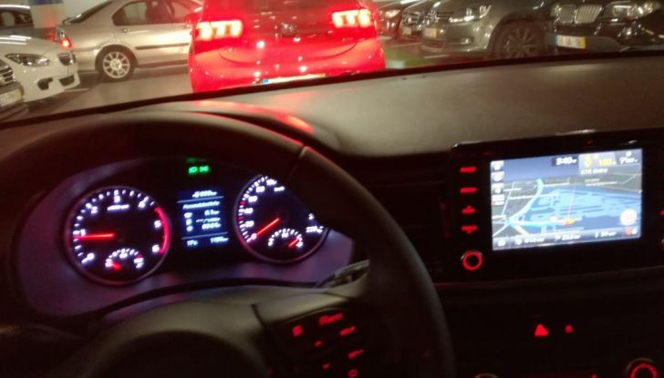 nuova kia rio 2017 interno