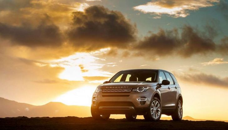 Land Rover Discovery Sport fa ancora arrabbiare i clienti con navigatore e rumorini - Foto 4 di 13