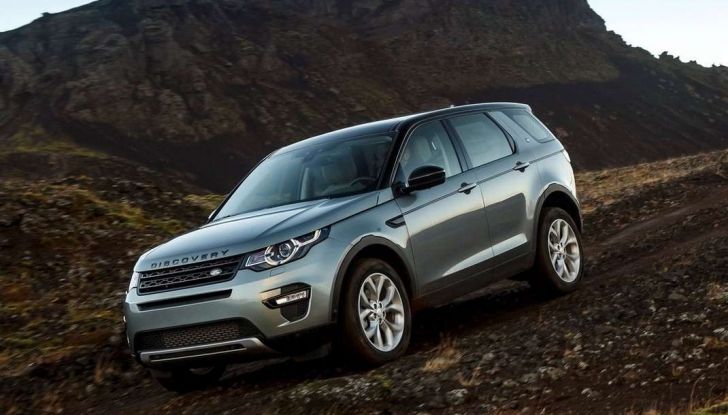 Land Rover Discovery Sport fa ancora arrabbiare i clienti con navigatore e rumorini - Foto 9 di 13