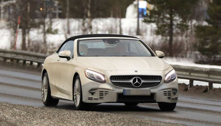 Mercedes Classe S Cabrio restyling, foto spia, 3/4 frontale laterale.