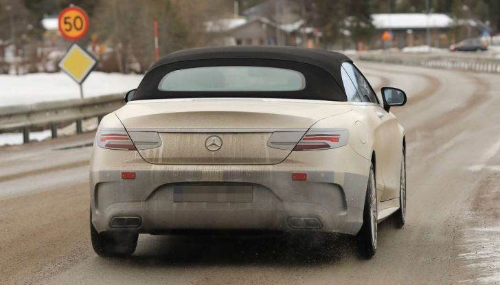 Nuova Mercedes Classe S Cabrio restyling, foto spia, posteriore.