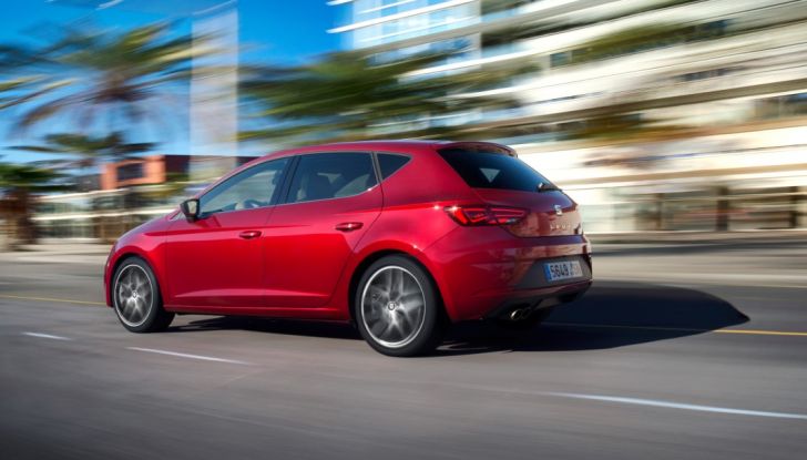 Nuova Seat Leon, prova su strada in città.