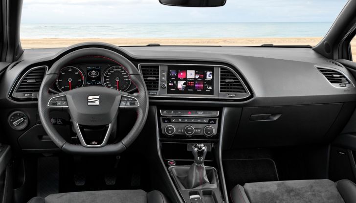 Nuova Seat Leon, plancia.