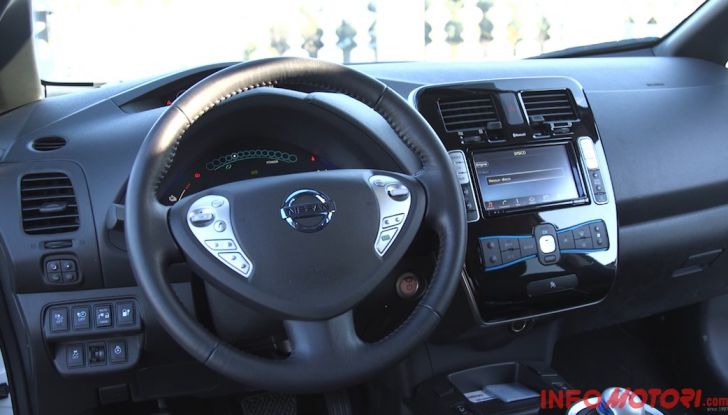 Nissan Leaf Test Drive, postazione di guida.