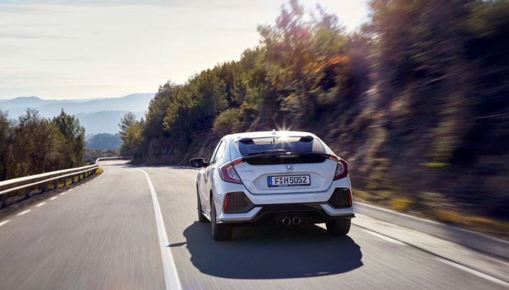 Civic Honda nuova, posteriore prova su strada.