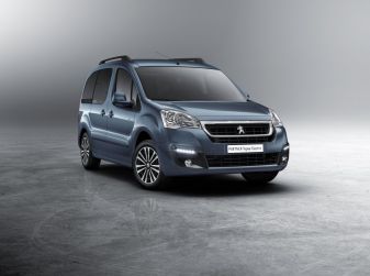 Nuovo Peugeot Partner Tepee Electric: In città senza far rumore