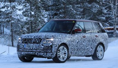 Range Rover Facelift, prime immagini spia del MY2018
