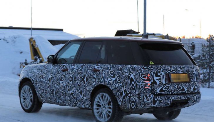 Range Rover Facelift, prime immagini spia del MY2018 - Foto 2 di 18