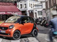 Smart fortwo turbo 90 CV da 150 euro e tassi da record al 5,95%