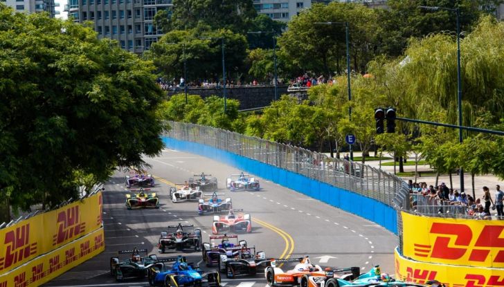 Formula E Buenos Aires, Gara: López risale la griglia fino alla zona punti - Foto 4 di 5