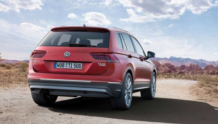 Volkswagen Tiguan, foto ed informazioni ufficiali - Foto 4 di 18