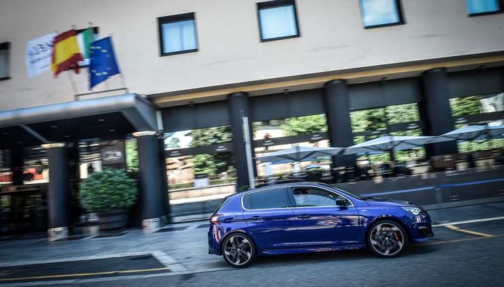 Sensationdriver la nuova web serie Peugeot con Stefano Accorsi.