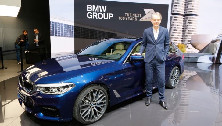 BMW Serie 5 Touring motorizzazioni, allestimenti e informazioni - Foto 17 di 25