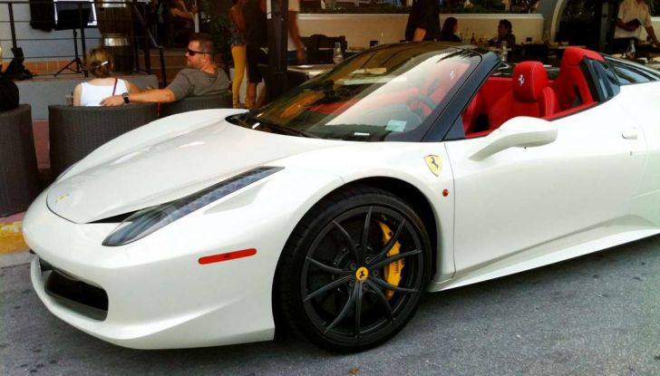 Ferrari 458 Spider della Mafia in dotazione alla Polizia - Foto 4 di 5