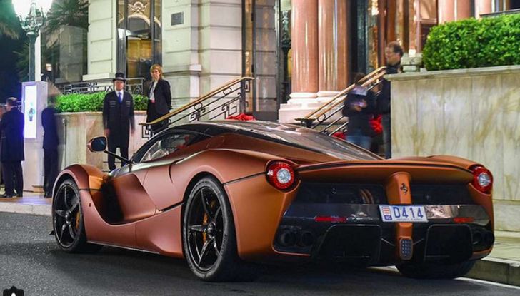Ferrari La Ferrari Bronzo Opaco, l’esemplare unico incanta Monaco - Foto 2 di 5