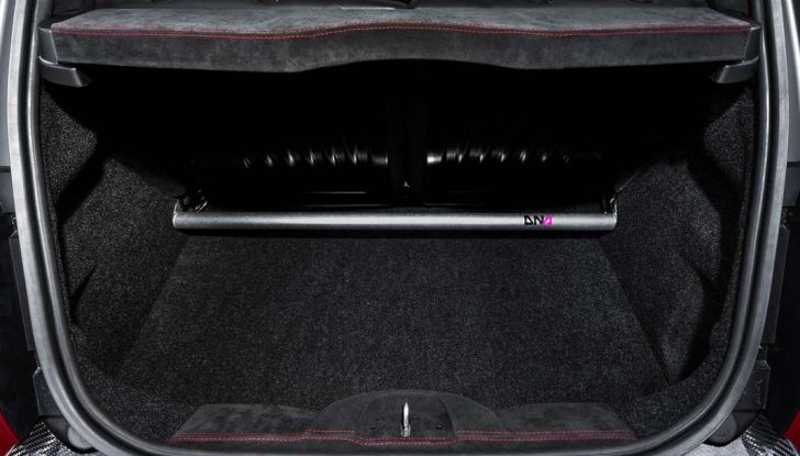 Fiat 500 Abarth by Pogea, belva da 404 cavalli - Foto 10 di 18