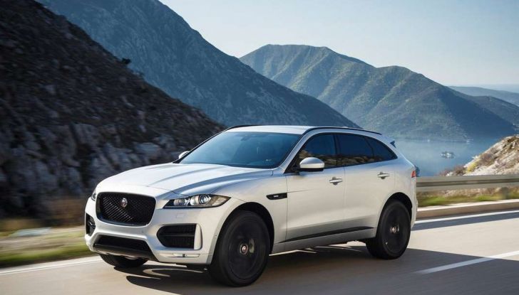 Jaguar F-Pace: gamma motori, allestimenti e prezzi - Foto 1 di 18