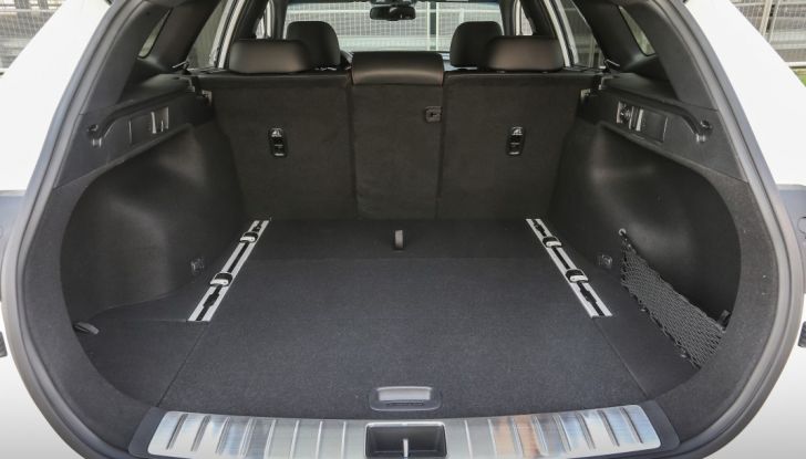 Kia Optima Sportswagon Plug-In Hybrid, evoluzione silenziosa - Foto 6 di 16