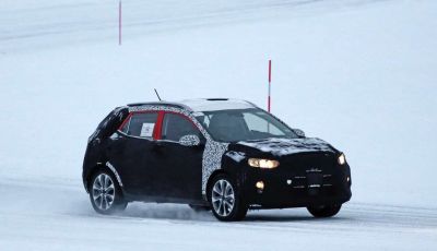 Kia Stonic, prime immagini e informazioni del nuovo crossover coreano