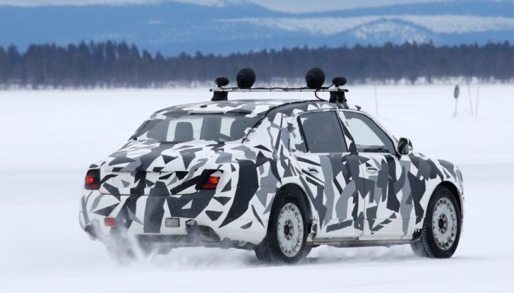 La Kortezh presidenziale di Vladimir Putin arriva per i privati - Foto 2 di 14