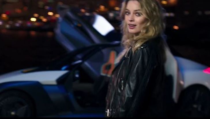 Margot Robbie testimonial di Nissan Electric Con Blade Glider - Foto 7 di 8