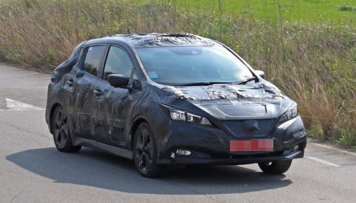 Nuova Nissan Leaf MY2018, la seconda generazione debutta entro fine anno - Foto 8 di 12