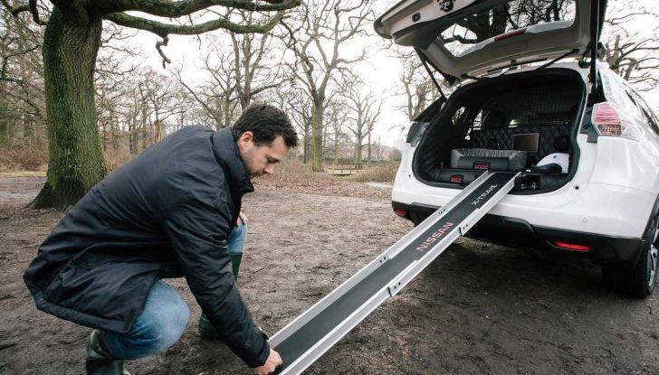 Nissan X-Trail Trainer con kit dedicato ai cani - Foto 3 di 9