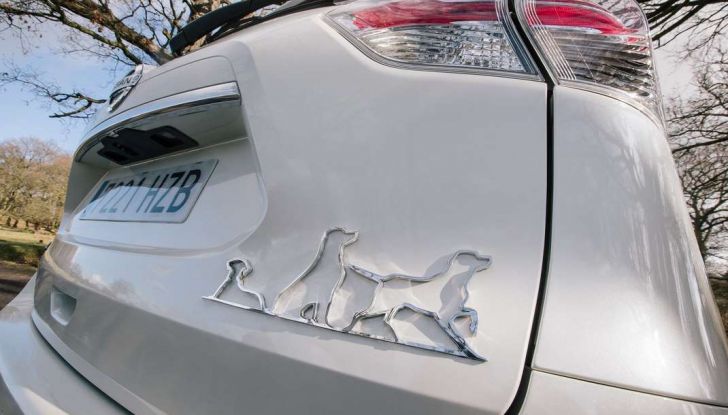Nissan X-Trail Trainer con kit dedicato ai cani - Foto 8 di 9