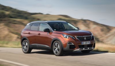 Peugeot 3008: tutti gli allestimenti, i motori ed i prezzi