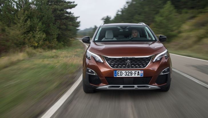 Peugeot 3008: tutti gli allestimenti, i motori ed i prezzi - Foto 8 di 29