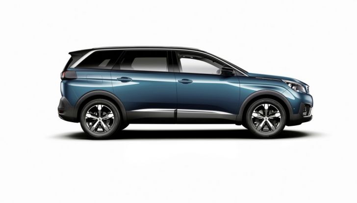 Peugeot 5008, la nostra prova: Il SUV per la famiglia - Foto 14 di 15