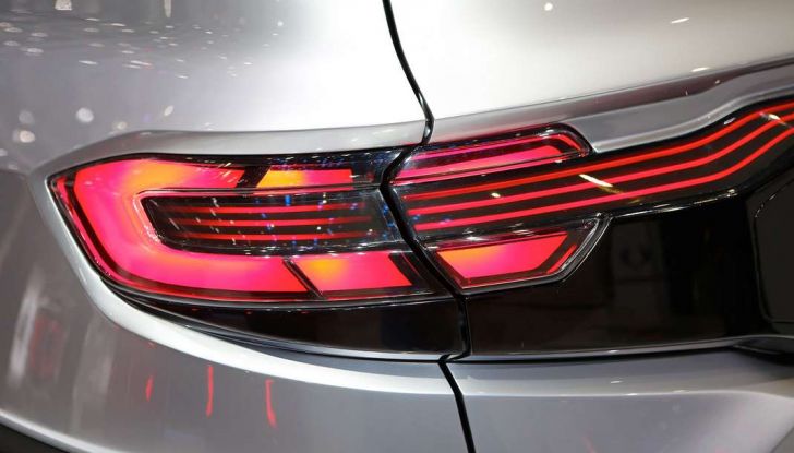 Ssangyong XAVL concept - Foto 10 di 14