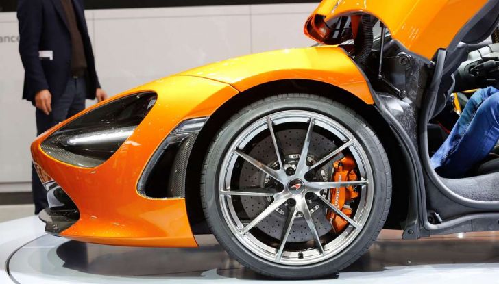 Nuova McLaren 720S Speed Champions LEGO in vendita a €14.99 - Foto 5 di 16