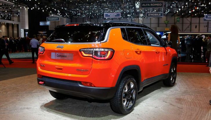 Nuova Jeep Compass, svelato il SUV compatto di Jeep - Foto 7 di 10