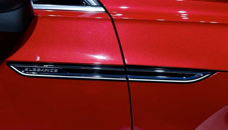 Volkswagen Arteon, la fastback che arriva da Wolfsburg - Foto 28 di 37