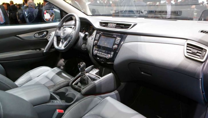 Nuova Nissan Qashqai 2017: lo stile che evolve - Foto 11 di 16