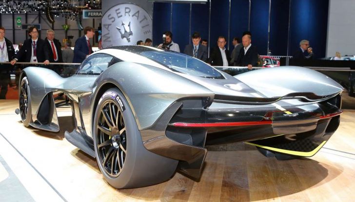 Aston Martin Valkyrie - Foto 8 di 12