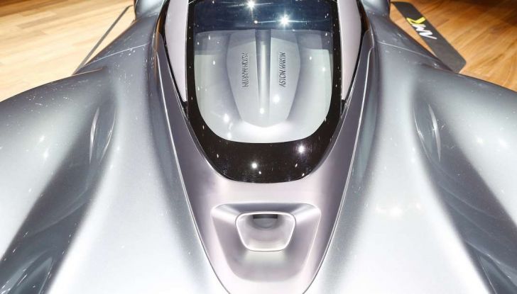 Aston Martin Valkyrie - Foto 10 di 12