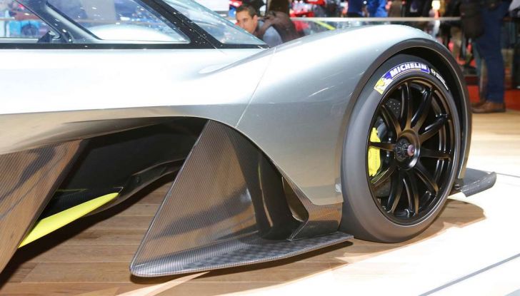 Aston Martin Valkyrie - Foto 12 di 12