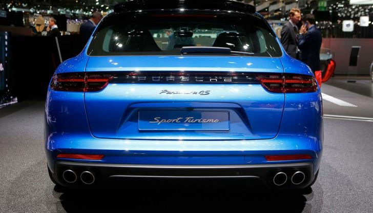Porsche Panamera Sport Turismo, velocità d’elite - Foto 7 di 9