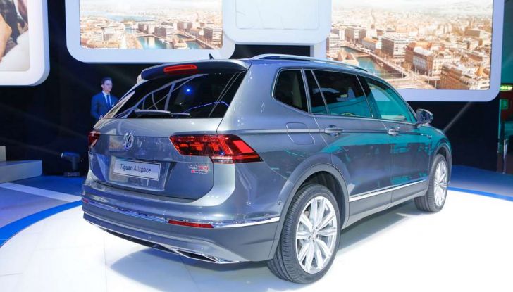 Volkswagen Tiguan Allspace: 4Motion, sette posti e DSG - Foto 9 di 13