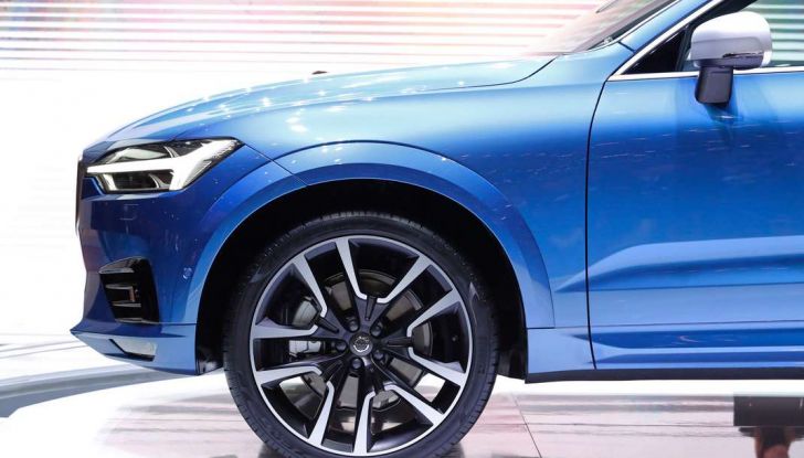 Nuova Volvo XC60 2017: Il martello di Thor - Foto 10 di 22