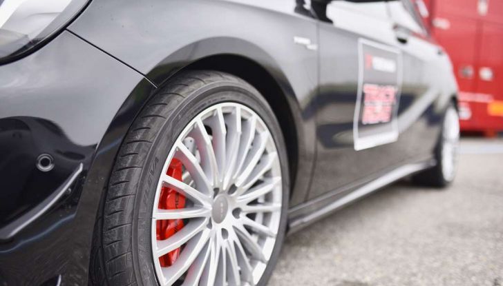 Yokohama 100th Anniversary: prova in pista di 3 nuovi pneumatici - Foto 14 di 67