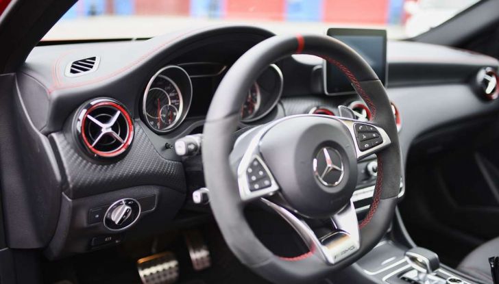 Yokohama 100th Anniversary: prova in pista di 3 nuovi pneumatici - Foto 25 di 67