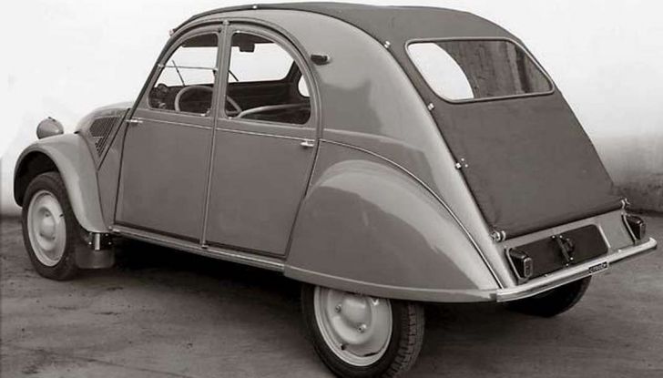Citroën 2CV - Foto 17 di 21