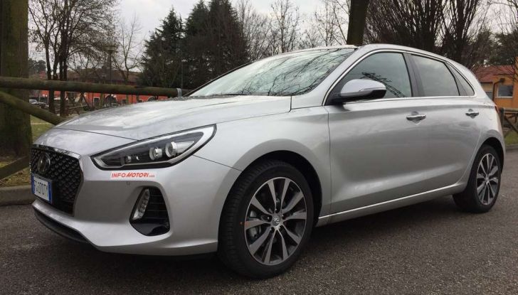 Nuova Hyundai i30, la prova su strada del T-GDI da 140CV - Foto 5 di 22