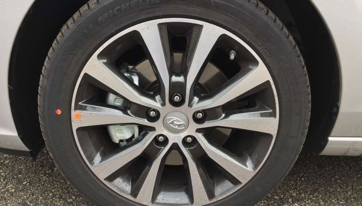 Nuova Hyundai i30, la prova su strada del T-GDI da 140CV - Foto 18 di 22